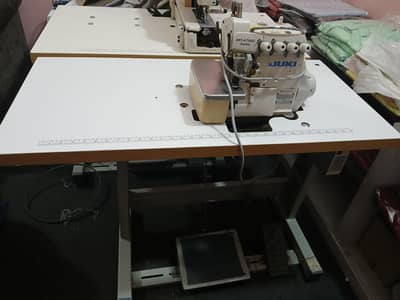 pico and over lock machine