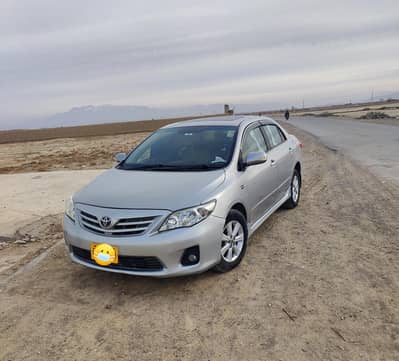 Toyota Corolla Altis SR with Sunroof, Cruise Control, Model Decem 2013