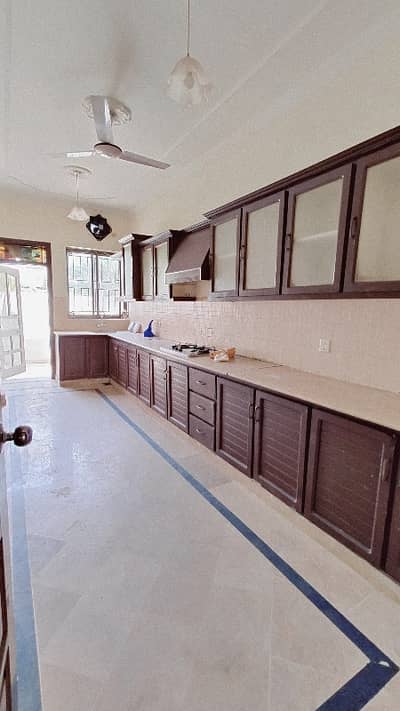 30x60 7 Marla Basement for Rent G-13