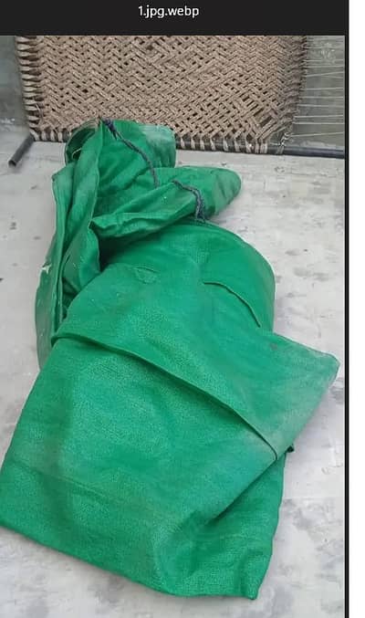 Green net slighty used 45*25 feet