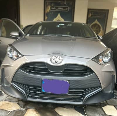 Toyota Yaris hatchback 2022