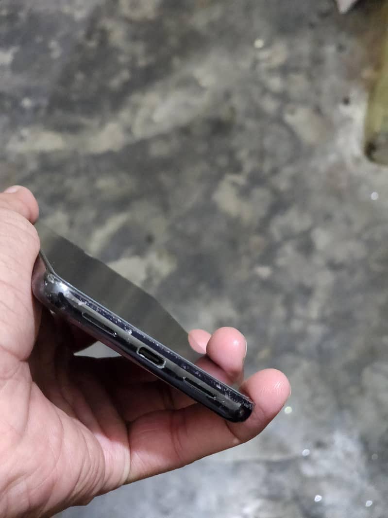 Google pixel 8 pro 3