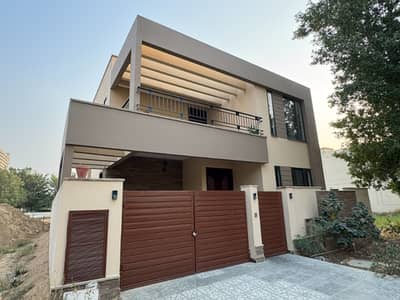 Bahria Town Karachi 5-Bed Luxury Designer Villa for Sale in Precinct-1 Overseas Block Near Main Entrance of Bahria Town Karachi!