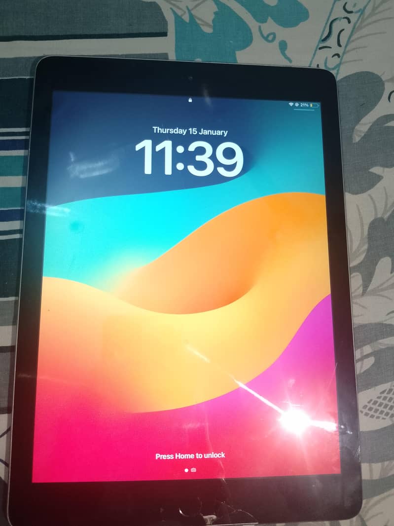 Ipad 6th generation 1