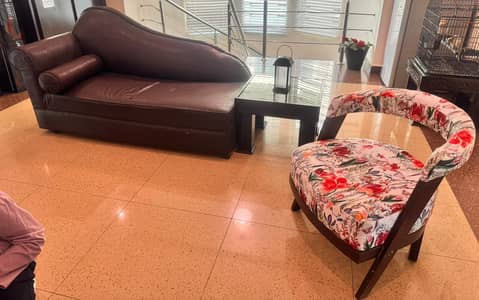 Coffee Chairs (2) and Dewaan (1) for sale