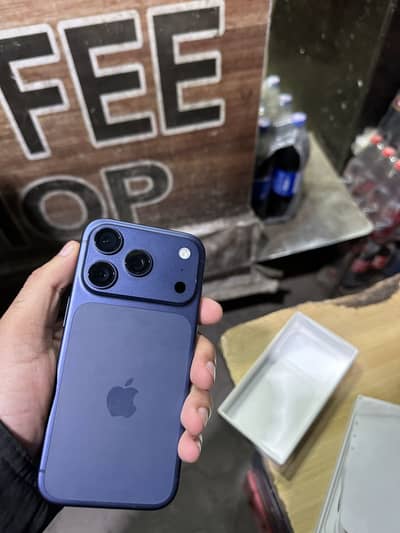 Iphone 17 pro facrory