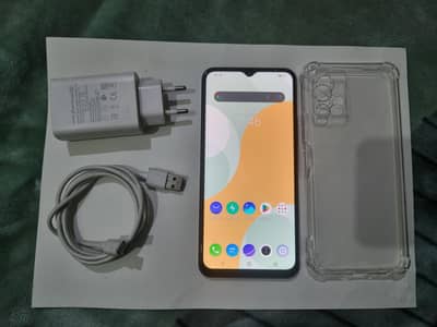 Vivo Y33s 8-128 non PTA genuine penal Best Camera Phone