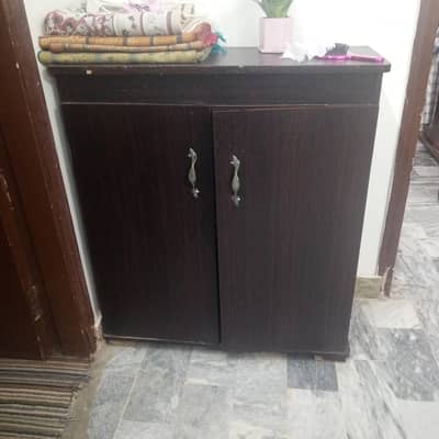 Good condition shoes rack  serious buyer contacts