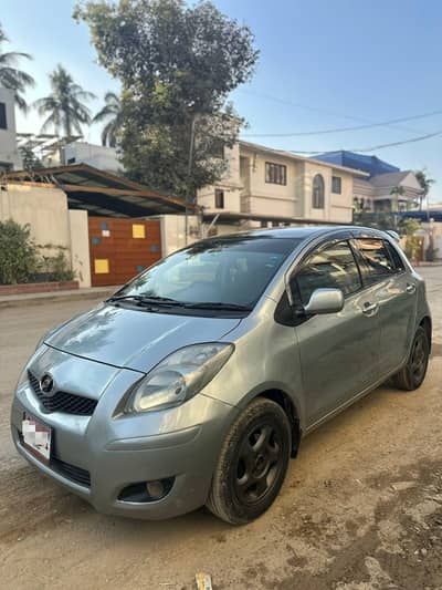 VITZ SECOND GENERATION 2009/2012