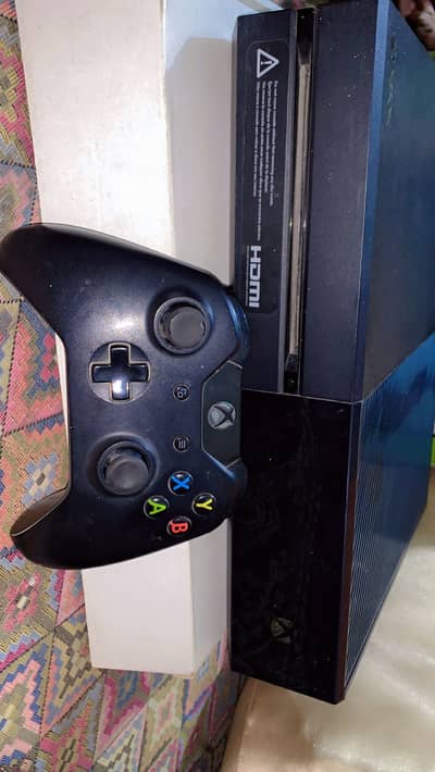 XBox One 1TB with BOX