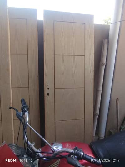 diyar saimi solid doors