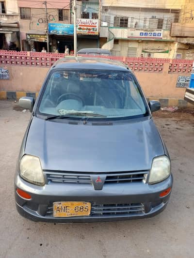 Mitsubishi minica
