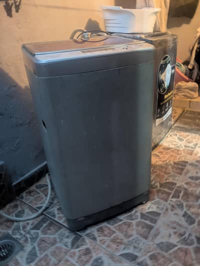 HAIER WASHING MASHINE 5 YEARS OLD BUT MINIMUM USAGE.