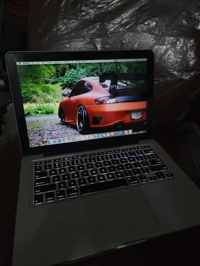 Macbook pro 148GB