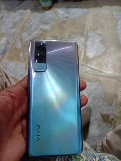 Condtion 10/10 hy Bikul orgnal pack phone hai orgnal vivo y51s