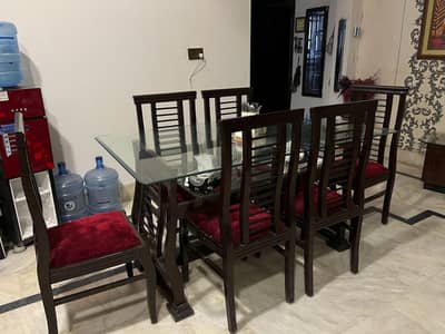 6 Seater dining table