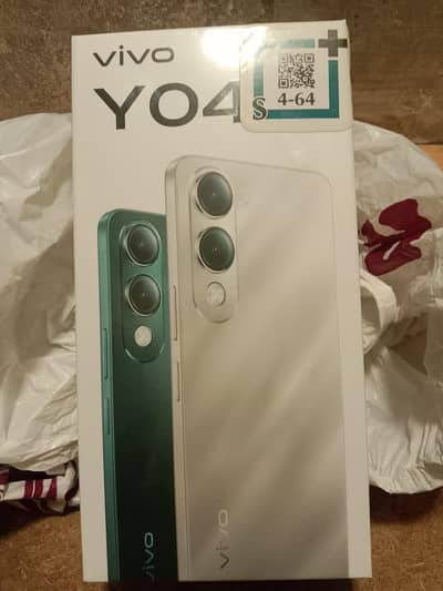 Vivo Y04 Box Pack