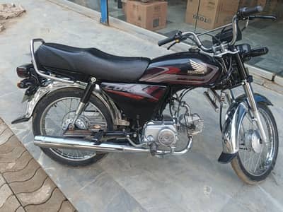 Honda CD 70 2025 black