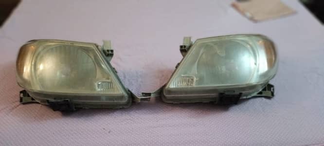 Toyota Hilux Vigo 2005 to 2008 Head Lights pair for sale