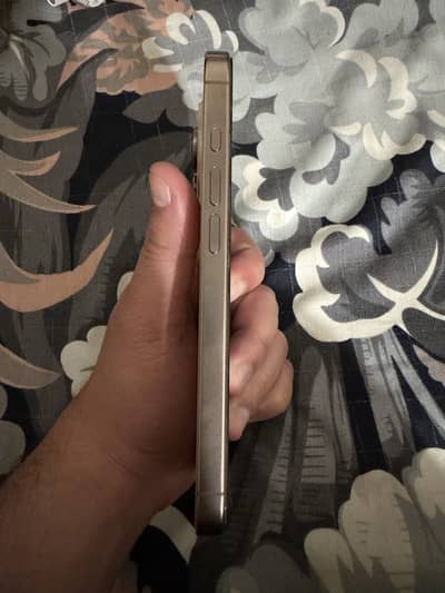 Iphone 16 pro Non Pta Dessert Titanium 128gb