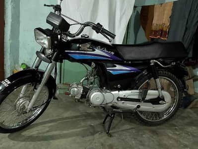 Honda bike CD 70 cc 0328/97/25/287/ urgent for sale model 2008