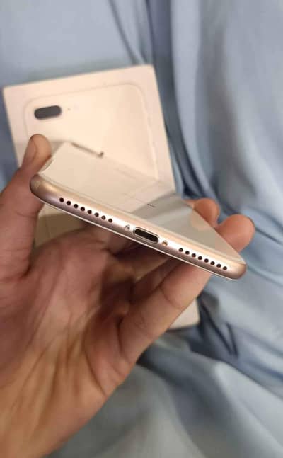 iPhone 8 plus 256 GB PTA approved my WhatsApp 0320. . . 3792. . . 405