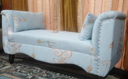 Very beautiful heavy comfortable Molty foam dewan03335138001