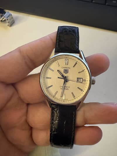 Tag Heuer Calibre 5 automatic date