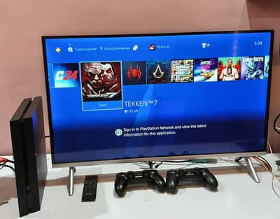 Ps4 Fat for sale 1TB with 2 Consoles jailbreak and 10 Games install