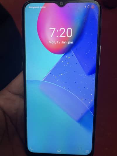 Buht hi acha mobile hai condition 10/10 hai vivo set hai