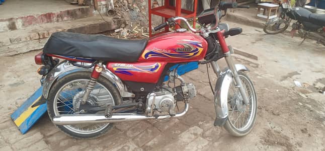 70 bike for sale just. . 0305. . call 9334. . no. . 962. . chat