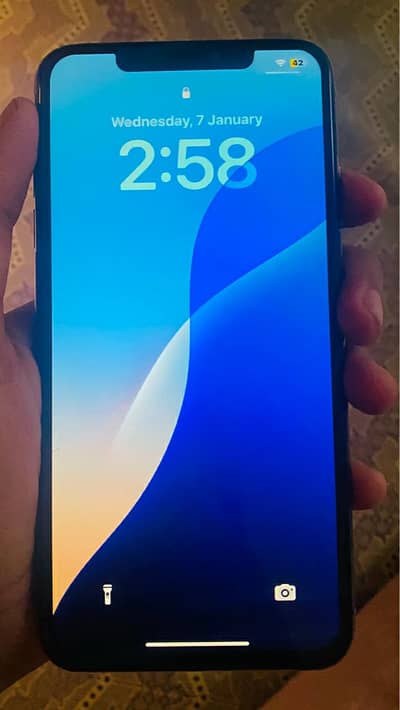 I phone xs max 256 GB official PTA APPROVED