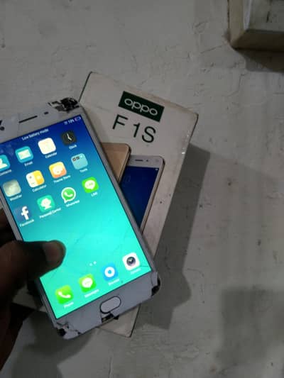 oppo F1s 4gb 64gb. 03234438191