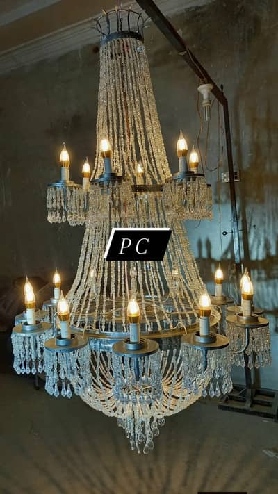 Chandeliers for sale | Modern Chandeliers | stunning Chandeliers