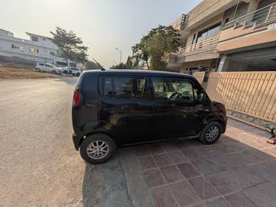 moco nissan car for sale