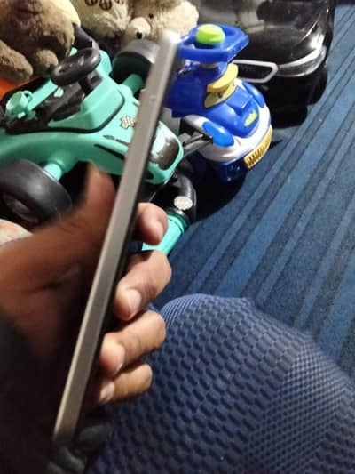 Infinix hot 50i 6+4 4 month warranty available 03017328597