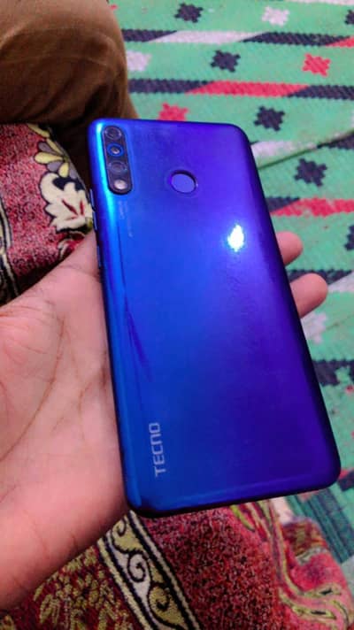 TECNO CAMON 12