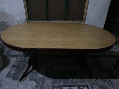 Dining Table with 6 chairs