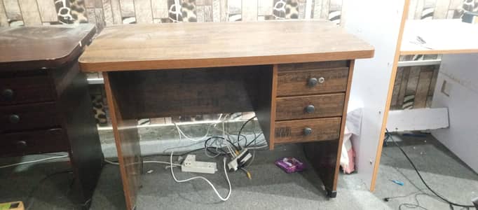 table for sale in best price