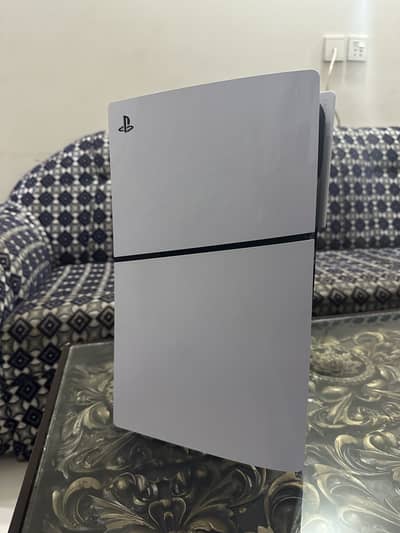 Play station 5 digital addition. 2 controllers