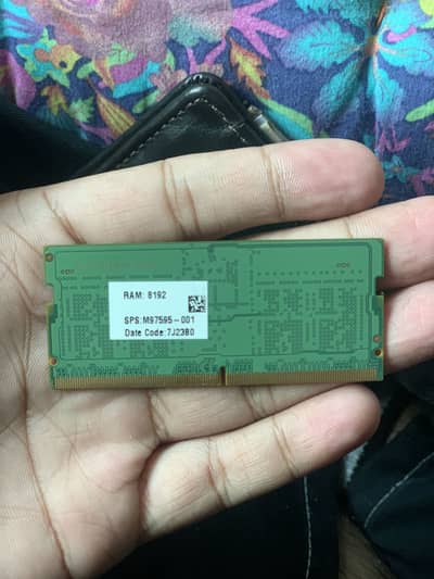 8 Gb 5600 mhz laptop ram  pulled from Victus