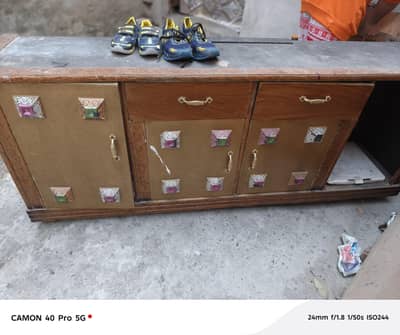 Used furniture for sale at very low Rate.