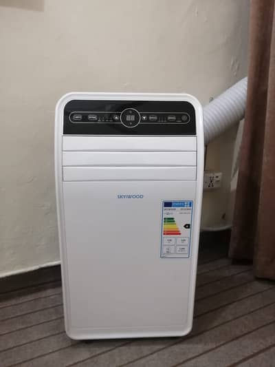 Portable Air Conditioner for Sale – Excellent Condition