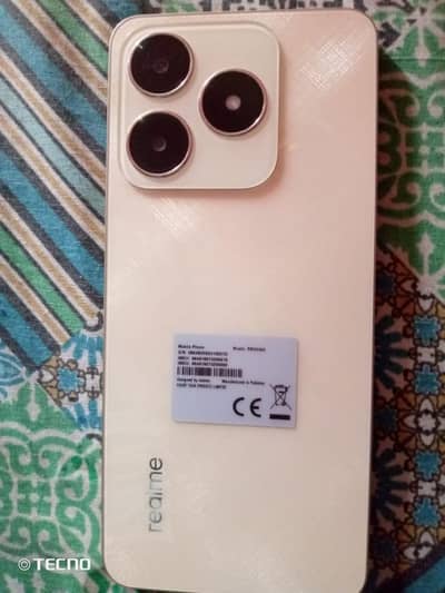 REALME  C61 for sell