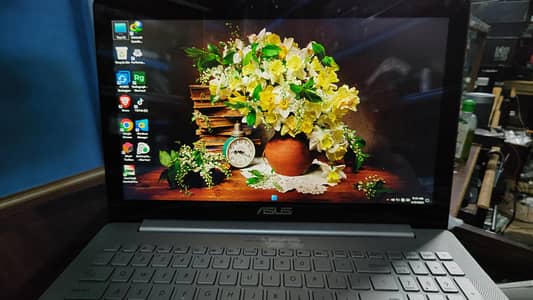 Asus ZenBook pro 4k touchscreen laptop