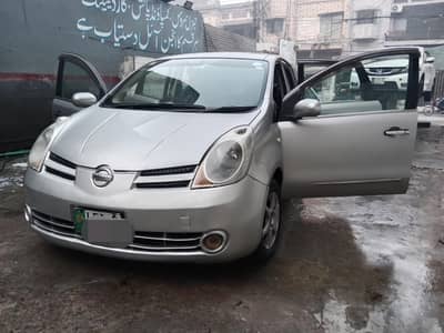 Nissan note 1.5 sports better vitz Mira move picanto cultus