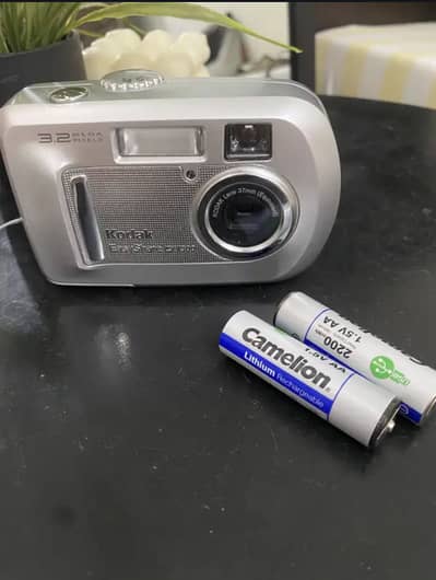 kodak easy share cx3700 camera for sale