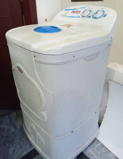 washing machine almost new condition slightly used manual