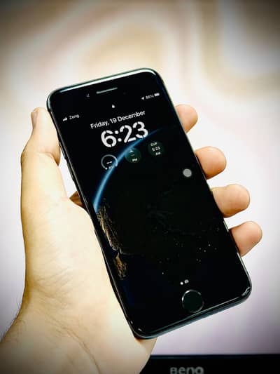 iPhone 8 Total Geniun PTA APPROVED