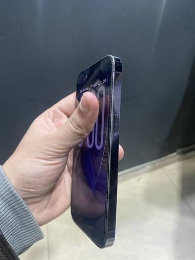 iPhone 14 pro 256 HK
